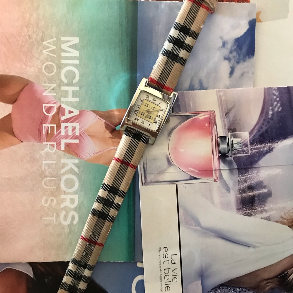 Vintage Burberry woman watch